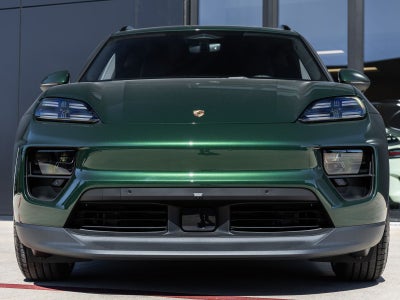 2025 Porsche Macan Macan Electric