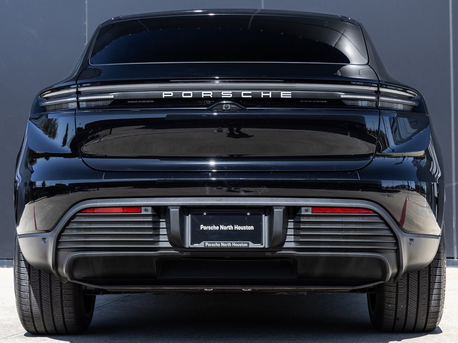 2025 Porsche Macan Electric Macan Electric