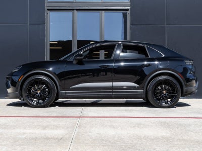 2025 Porsche Macan Electric Macan Electric