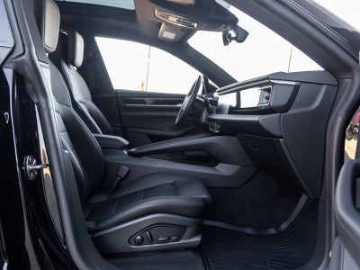 2025 Porsche Macan Electric Macan Electric