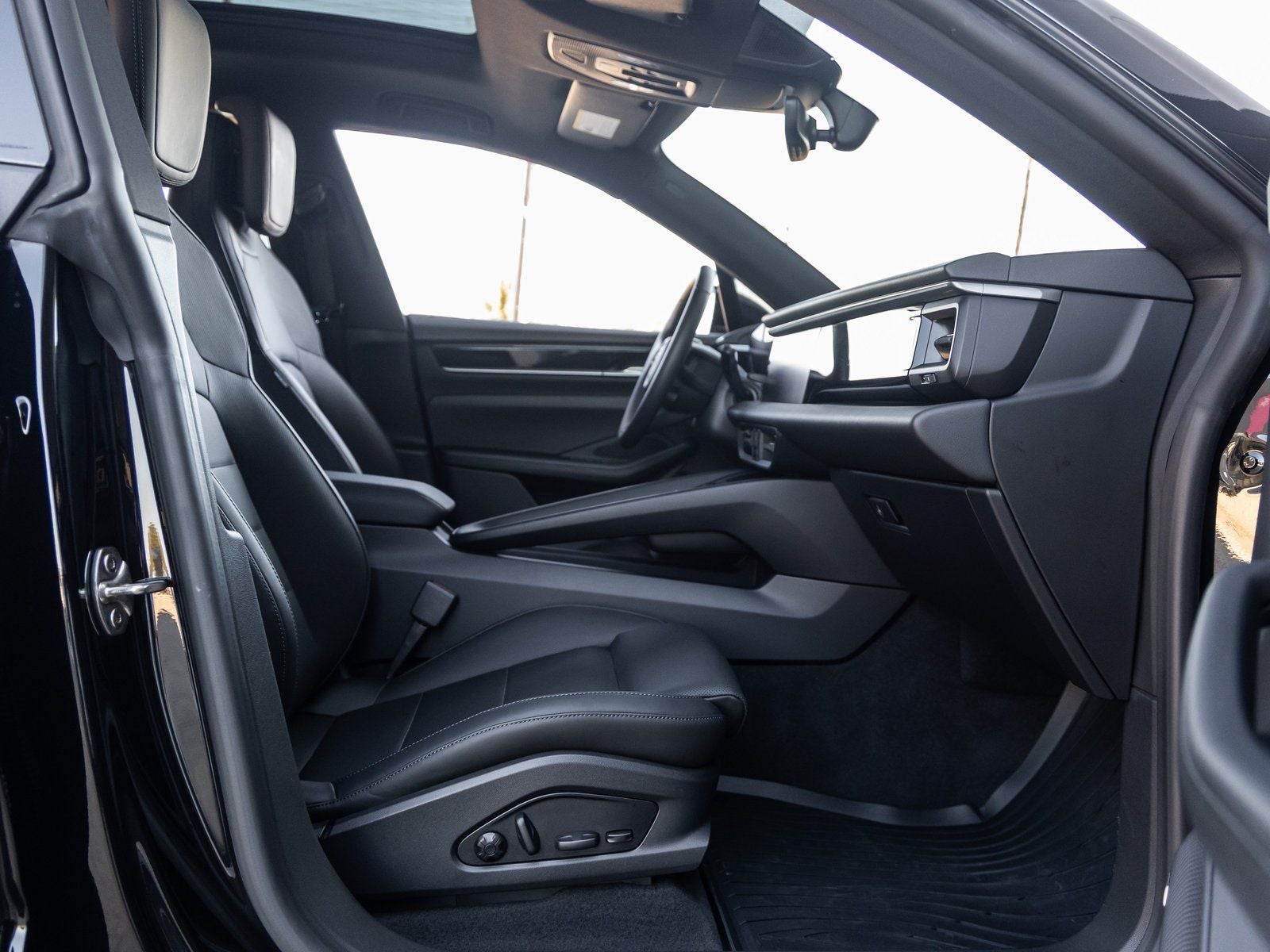 2025 Porsche Macan Electric Macan Electric