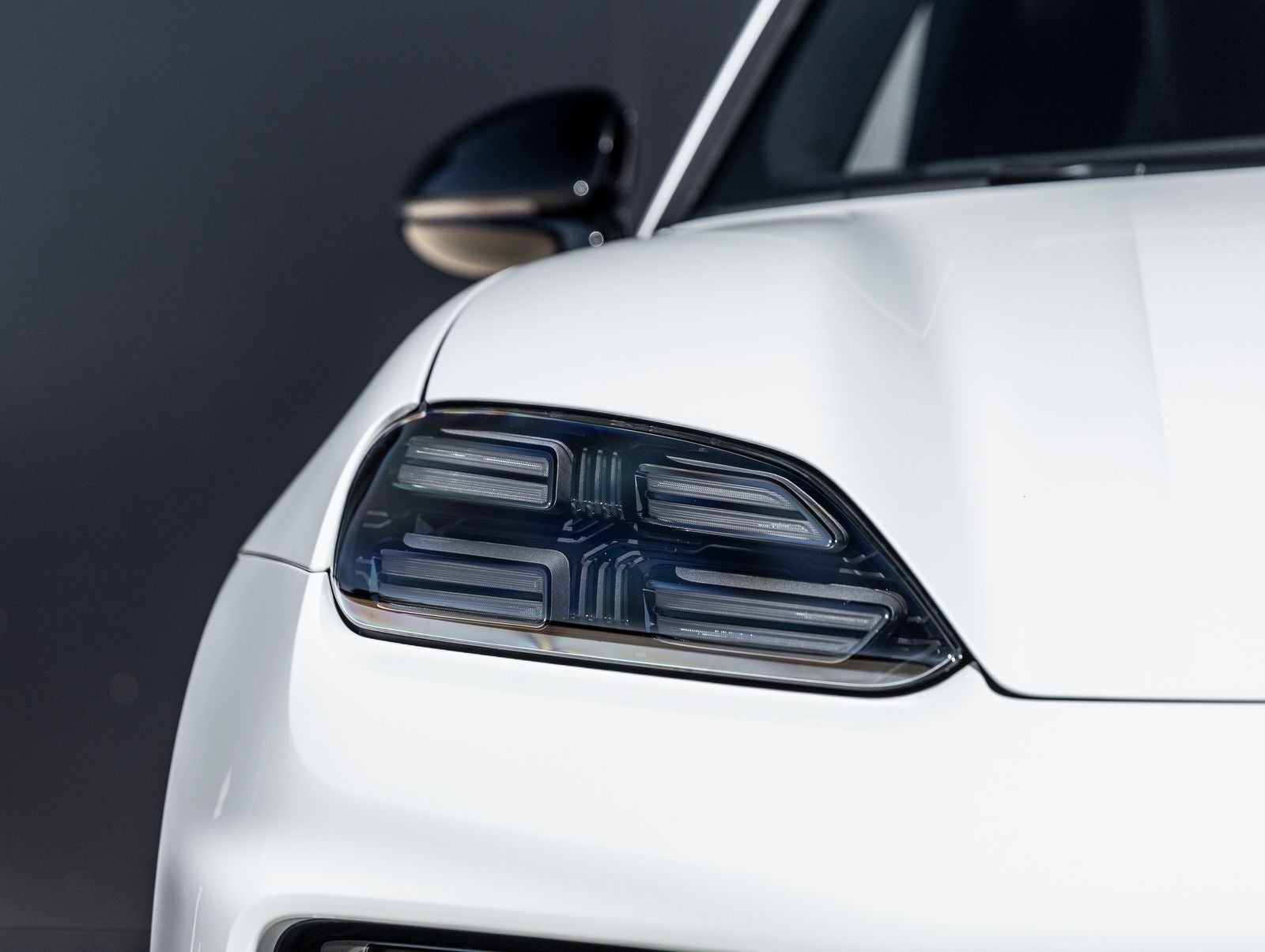 2025 Porsche Macan Electric
