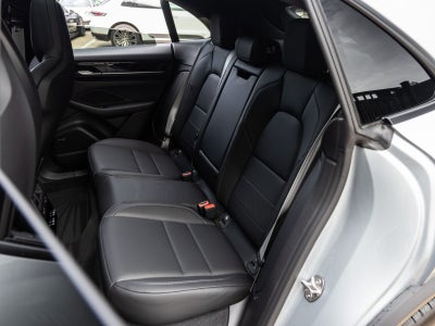 2025 Porsche Macan Electric