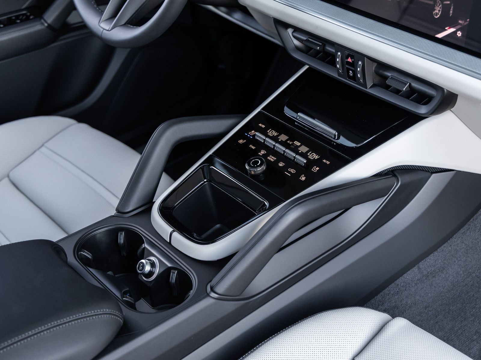 2026 Porsche Cayenne Cayenne E-Hybrid