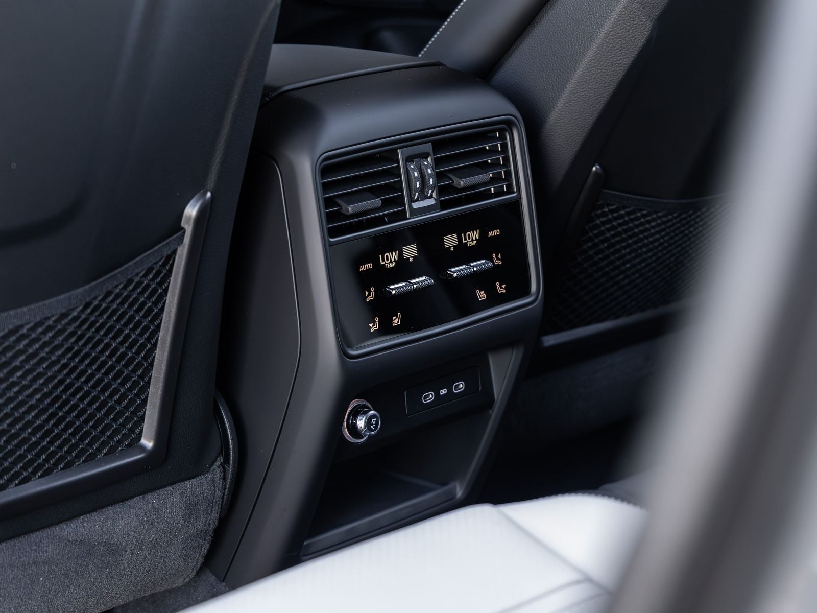 2026 Porsche Cayenne Cayenne E-Hybrid