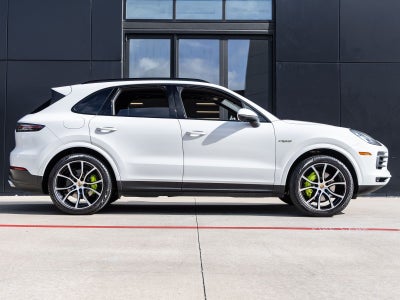 2023 Porsche Cayenne Cayenne E-Hybrid