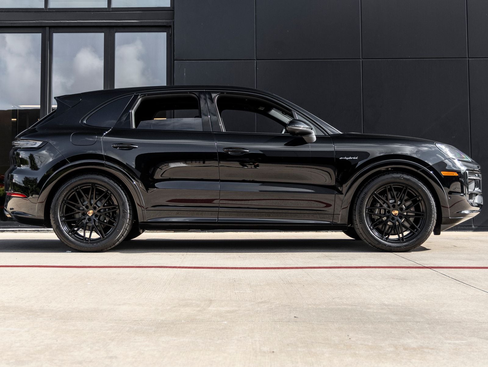 2025 Porsche Cayenne E-Hybrid