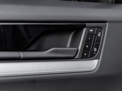 2025 Porsche Cayenne E-Hybrid