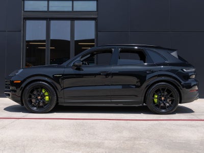 2025 Porsche Cayenne E-Hybrid