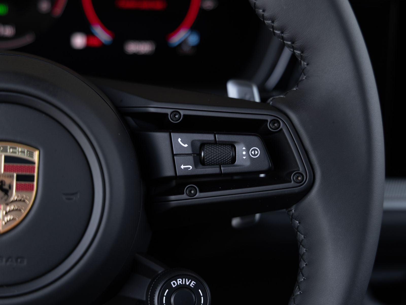 2025 Porsche Cayenne E-Hybrid