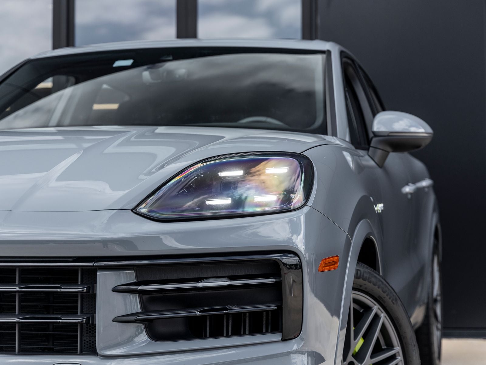 2024 Porsche Cayenne E-Hybrid