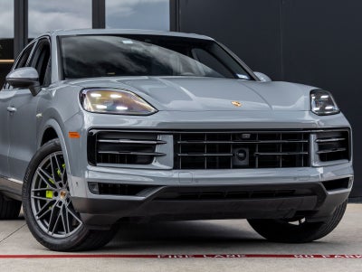 2024 Porsche Cayenne E-Hybrid