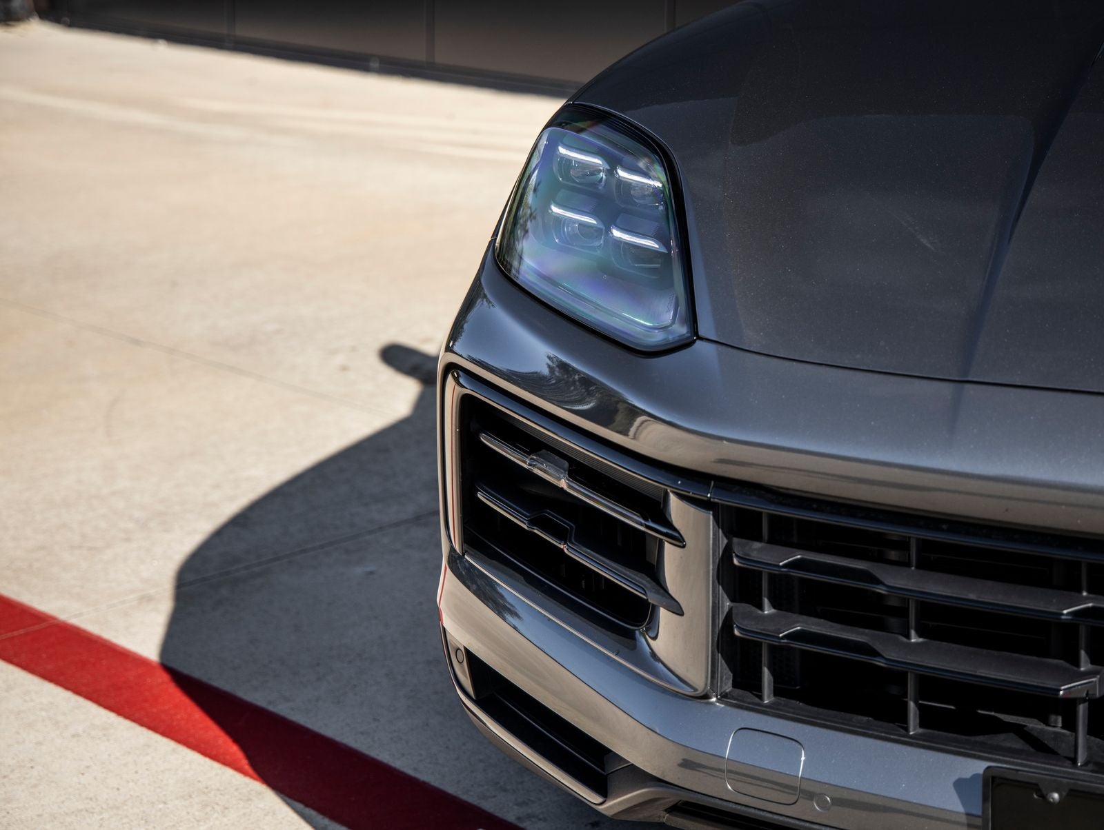 2024 Porsche Cayenne E-Hybrid Base