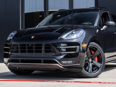 2017 Porsche Macan Turbo w/ Performance Package