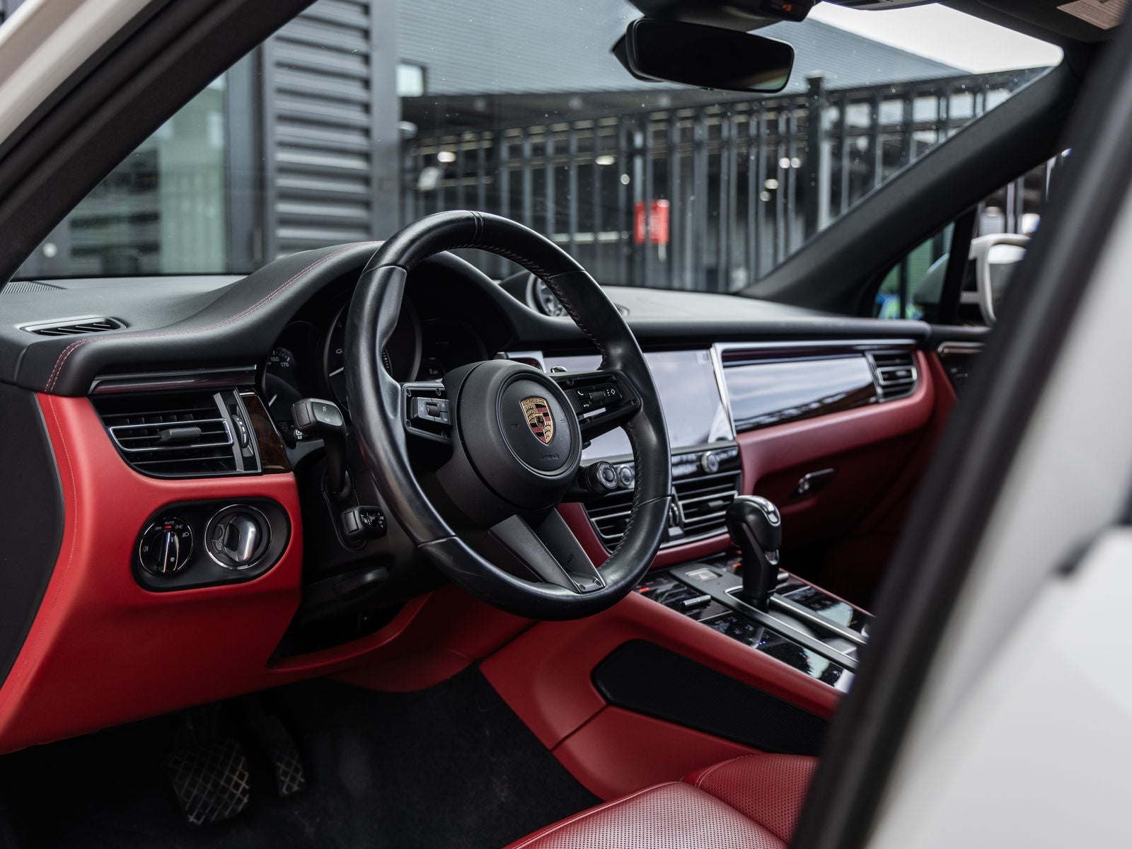 2023 Porsche Macan GTS