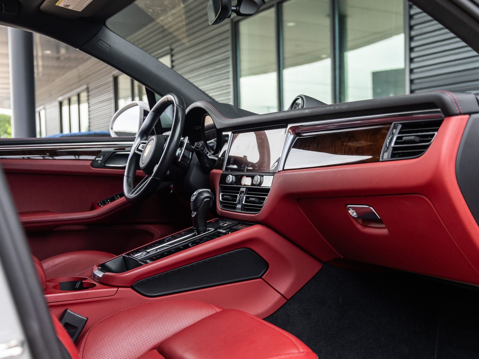 2023 Porsche Macan GTS