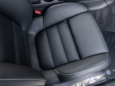 2026 Porsche Macan Macan GTS
