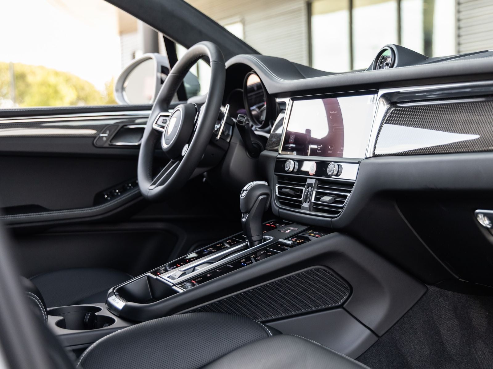 2026 Porsche Macan Macan GTS