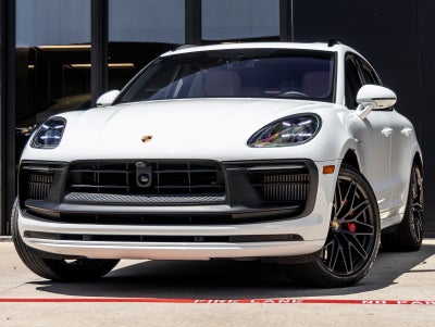 2022 Porsche Macan GTS