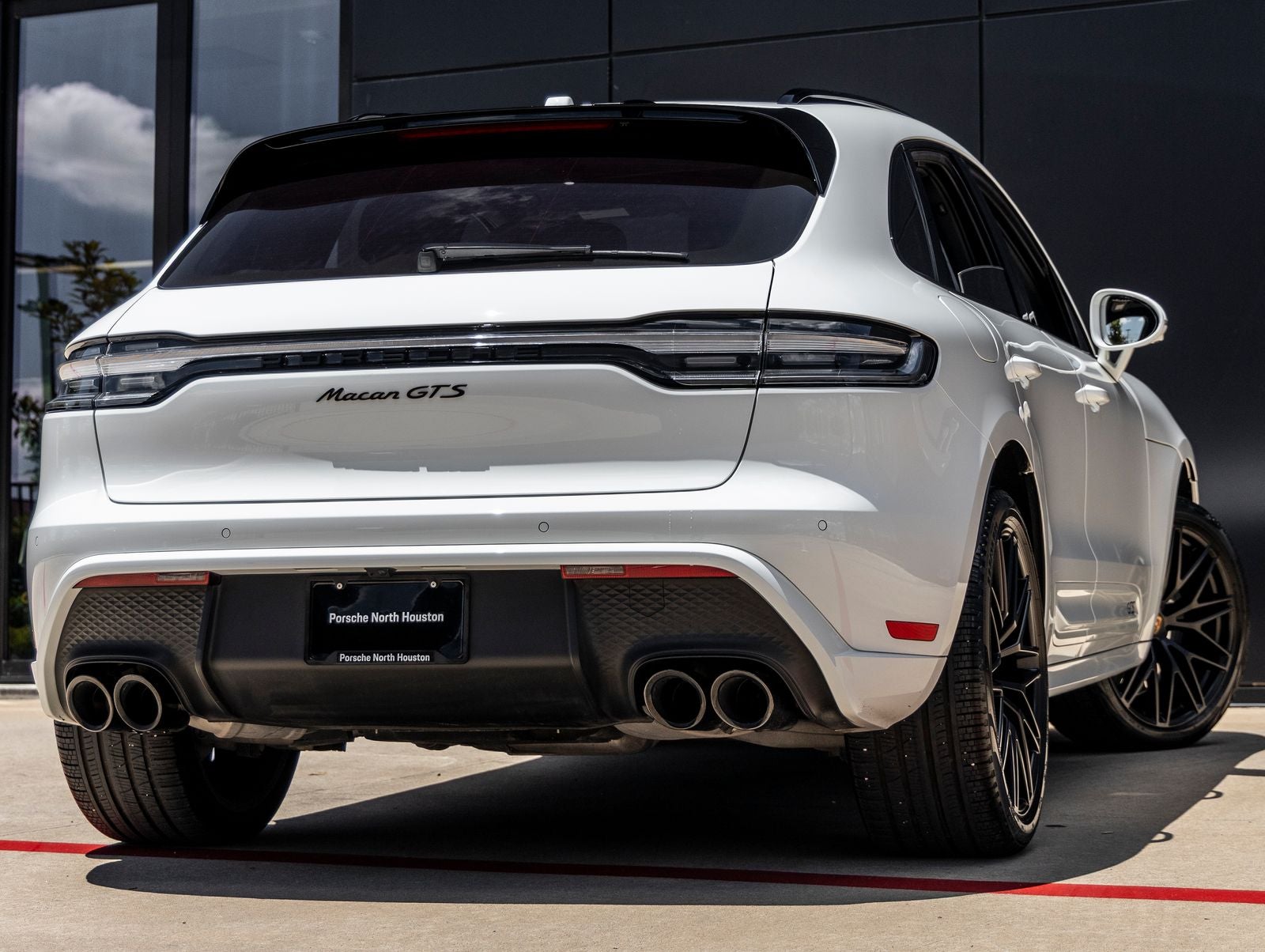 2022 Porsche Macan GTS