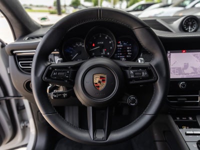 2024 Porsche Macan GTS