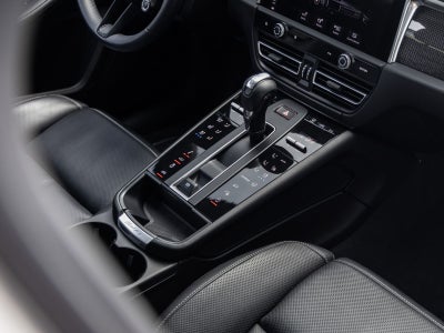 2024 Porsche Macan GTS
