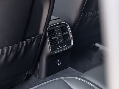 2024 Porsche Macan GTS