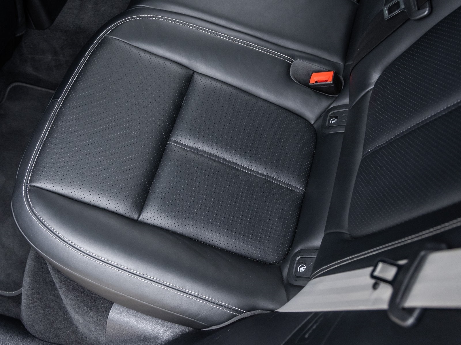 2023 Porsche Macan Macan GTS (MY23)