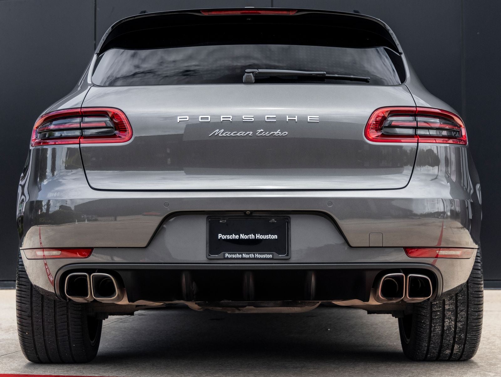 2017 Porsche Macan Turbo