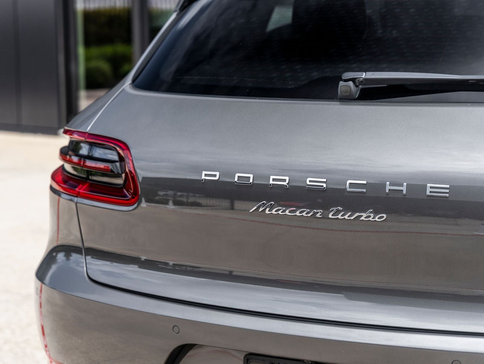 2017 Porsche Macan Turbo