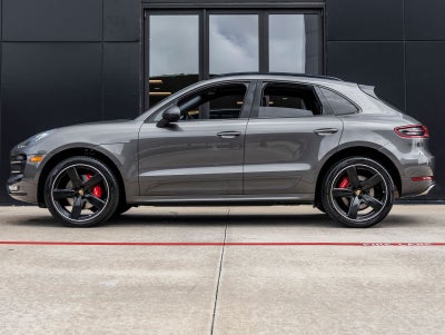 2017 Porsche Macan Turbo
