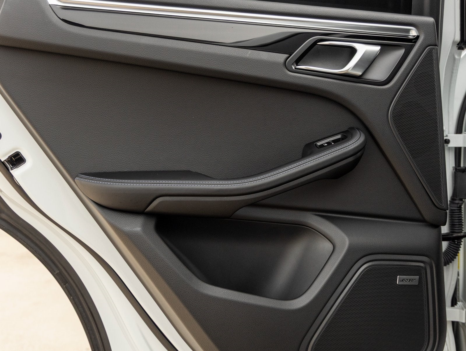 2024 Porsche Macan Macan S (MY24)