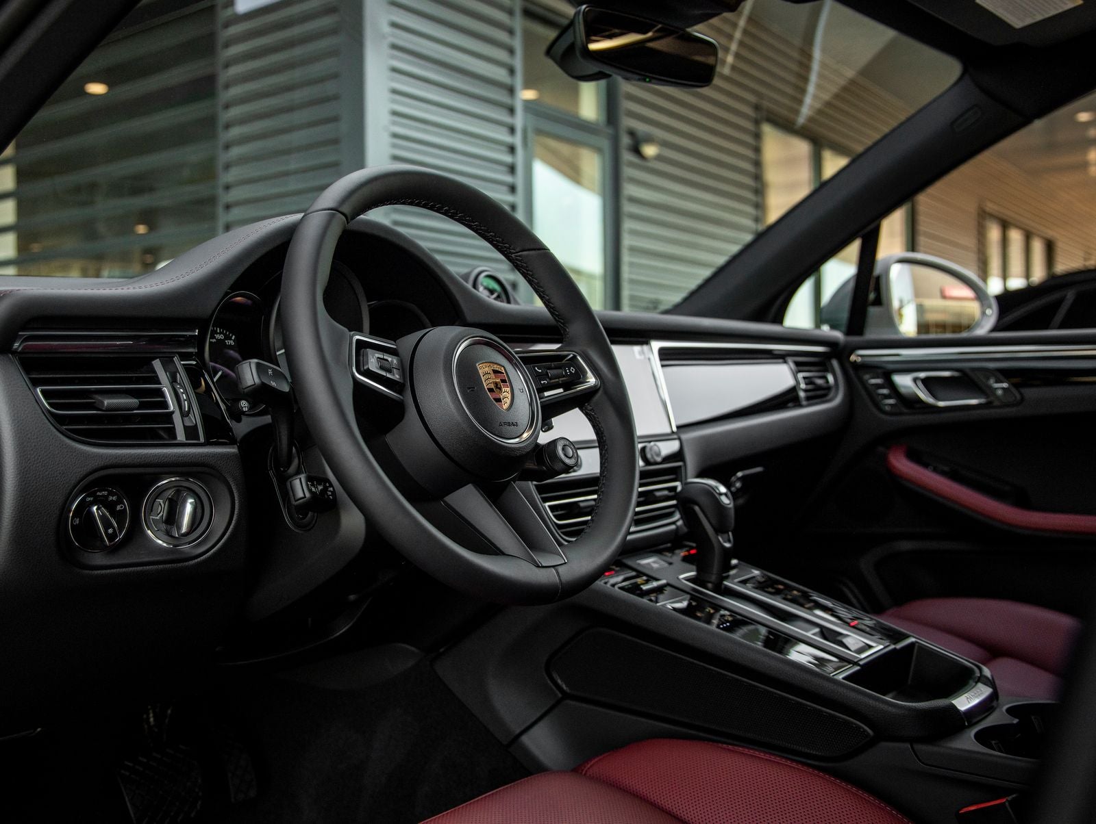 2026 Porsche Macan S