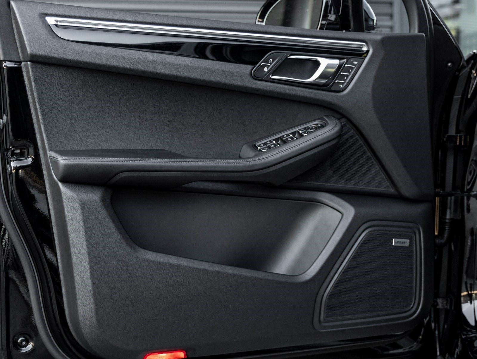 2026 Porsche Macan Macan S