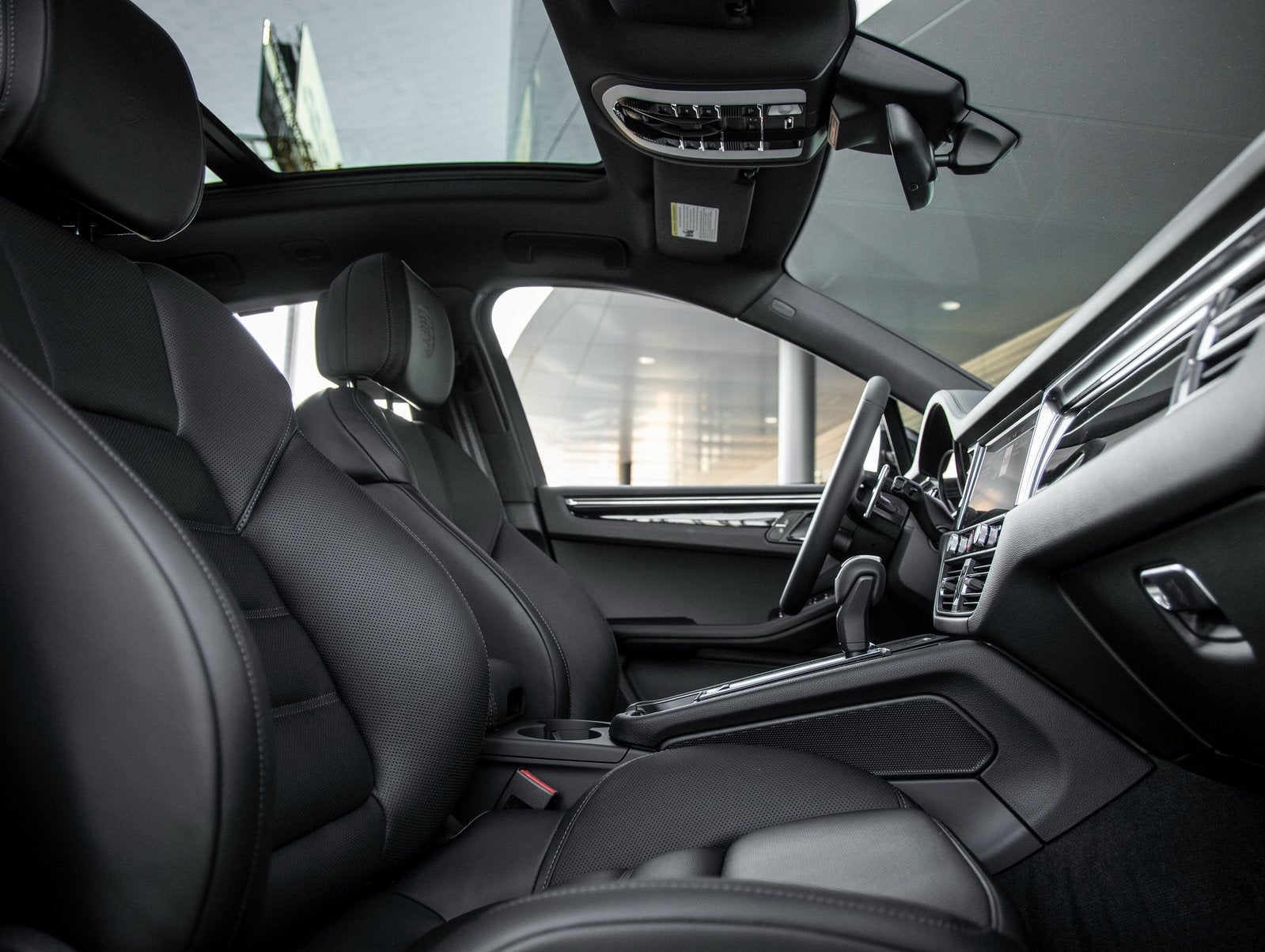 2026 Porsche Macan Macan S