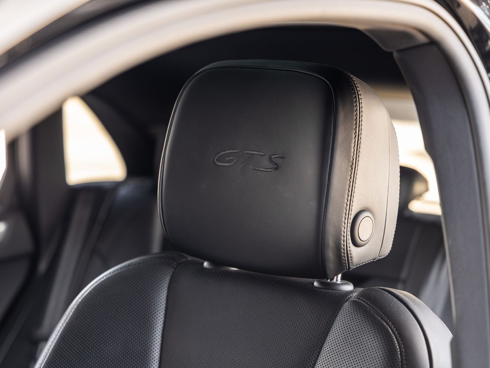 2018 Porsche Macan GTS