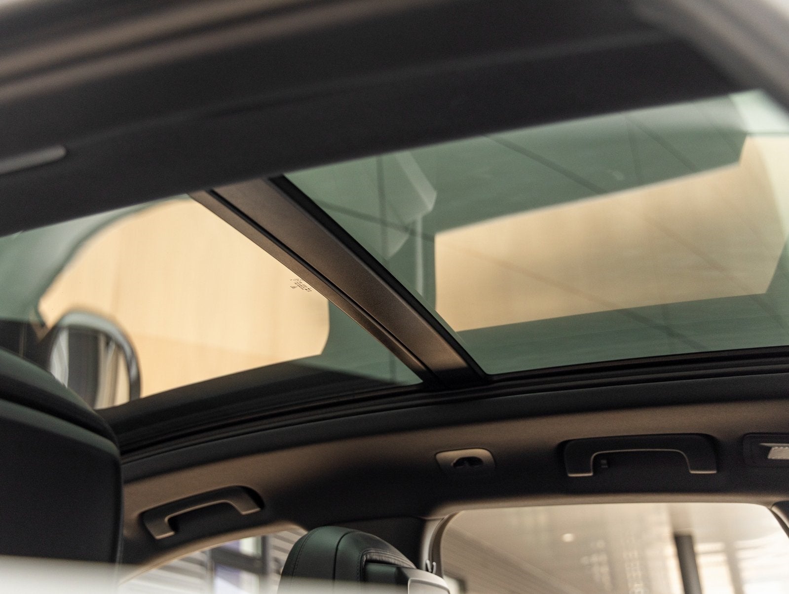 2024 Porsche Macan Macan S (MY24)