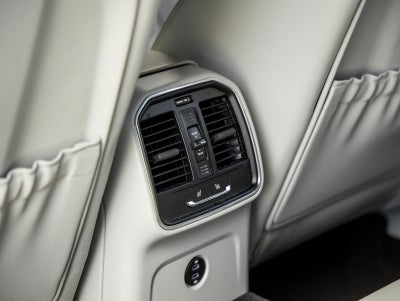 2023 Porsche Macan Macan S (MY23)