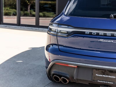 2023 Porsche Macan Macan S (MY23)