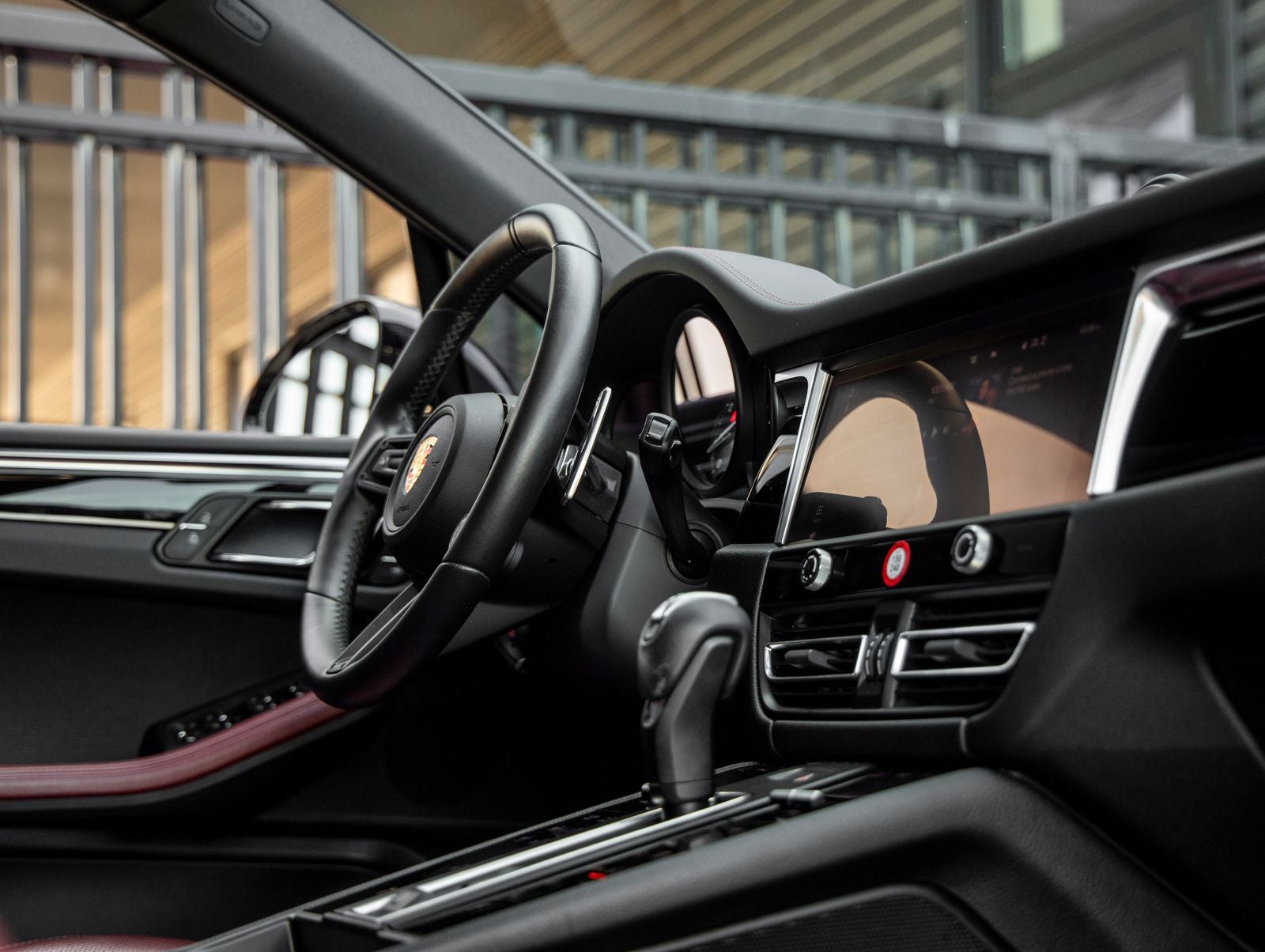 2024 Porsche Macan S