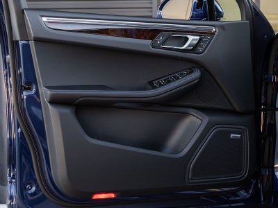 2026 Porsche Macan Macan S