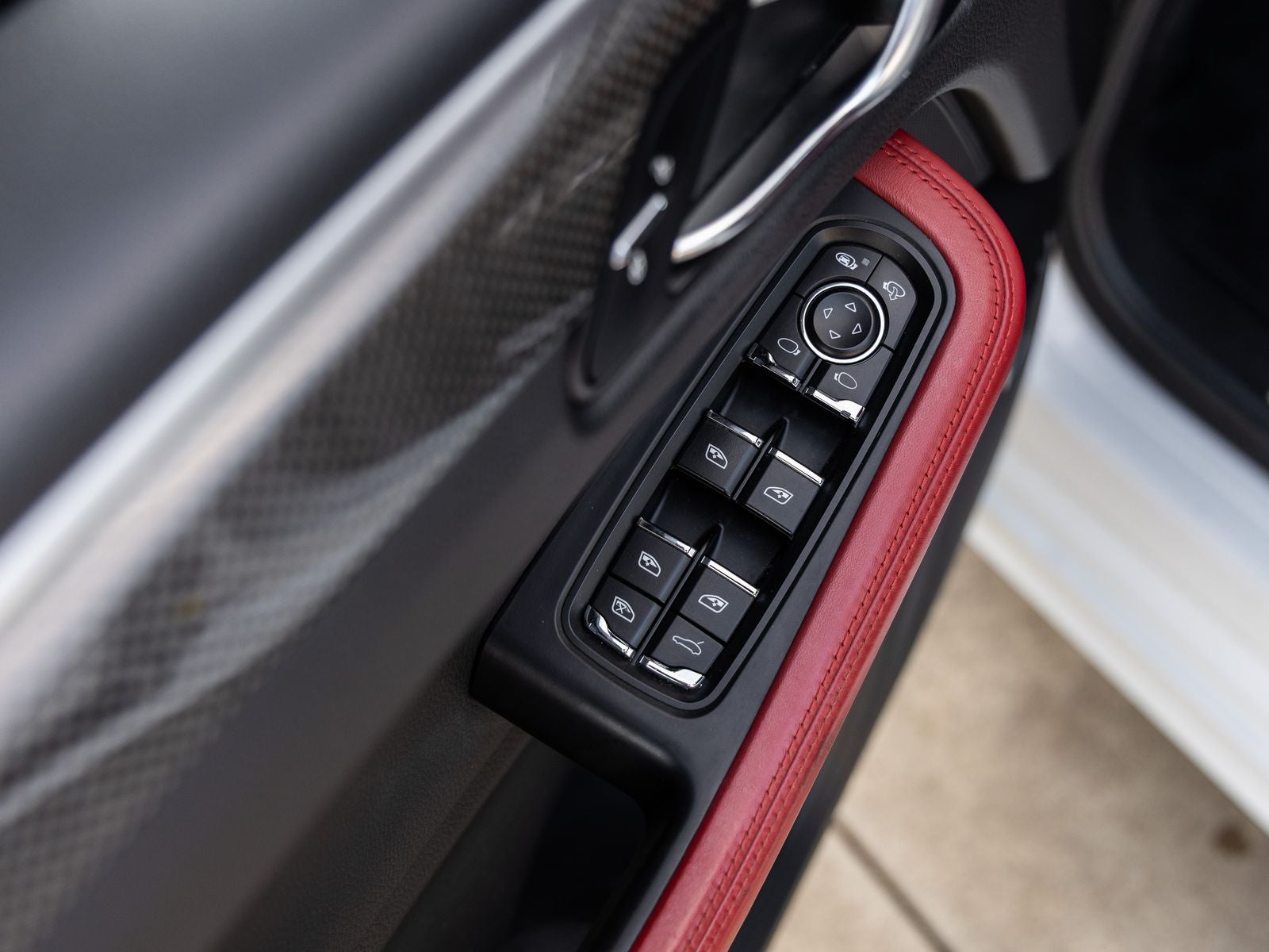 2017 Porsche Macan Macan GTS