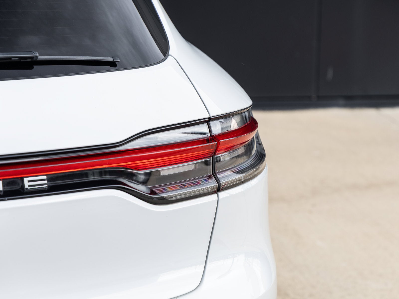 2022 Porsche Macan Macan S