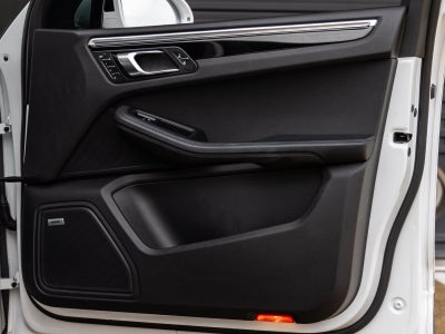 2022 Porsche Macan Macan S