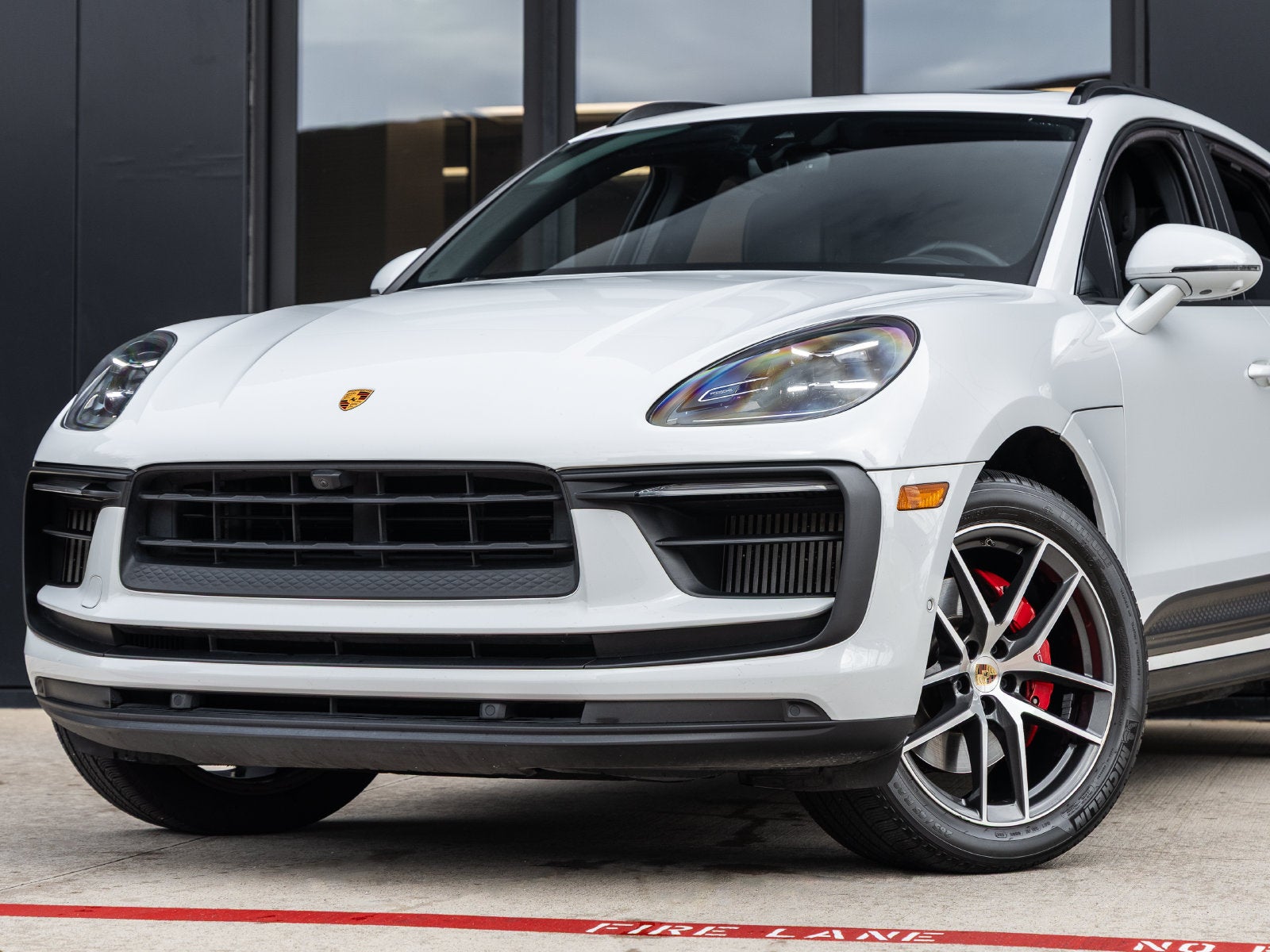 2022 Porsche Macan Macan S
