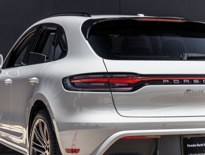 2025 Porsche Macan Macan S