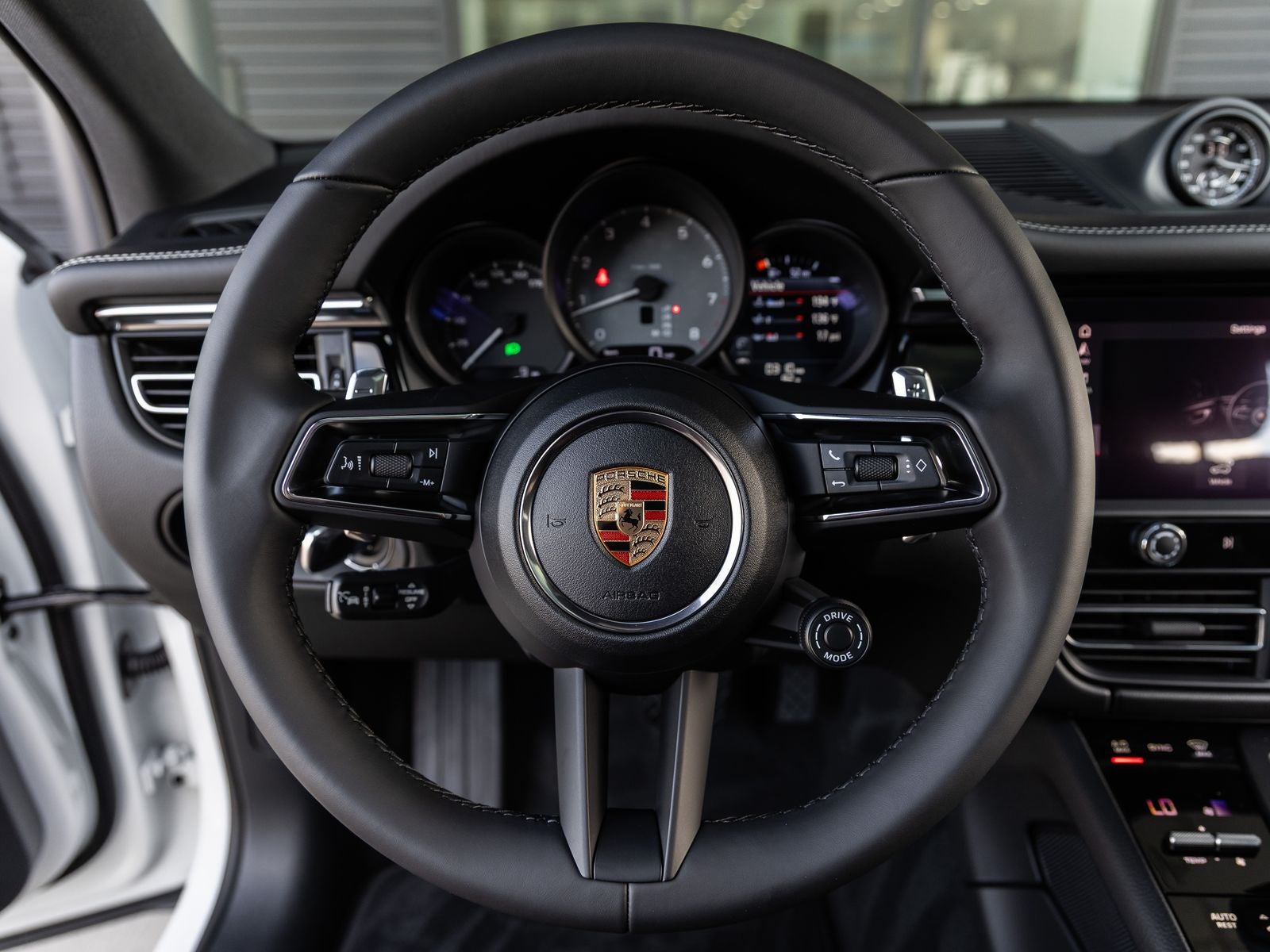 2026 Porsche Macan Macan S