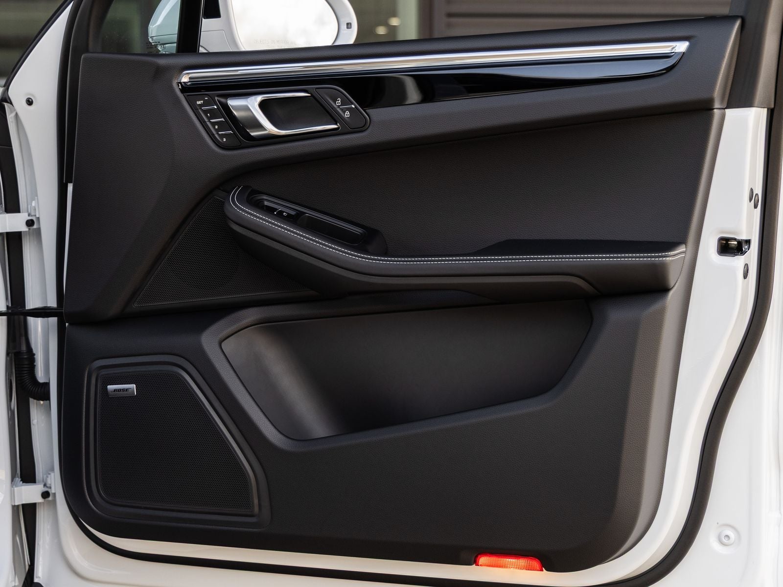 2026 Porsche Macan Macan S