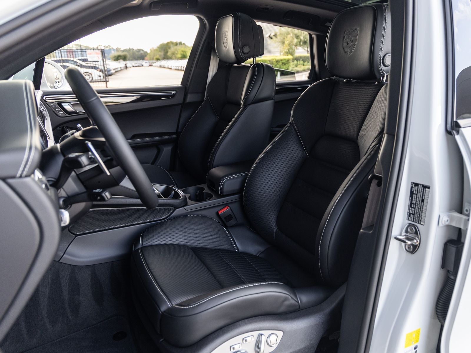 2026 Porsche Macan Macan S