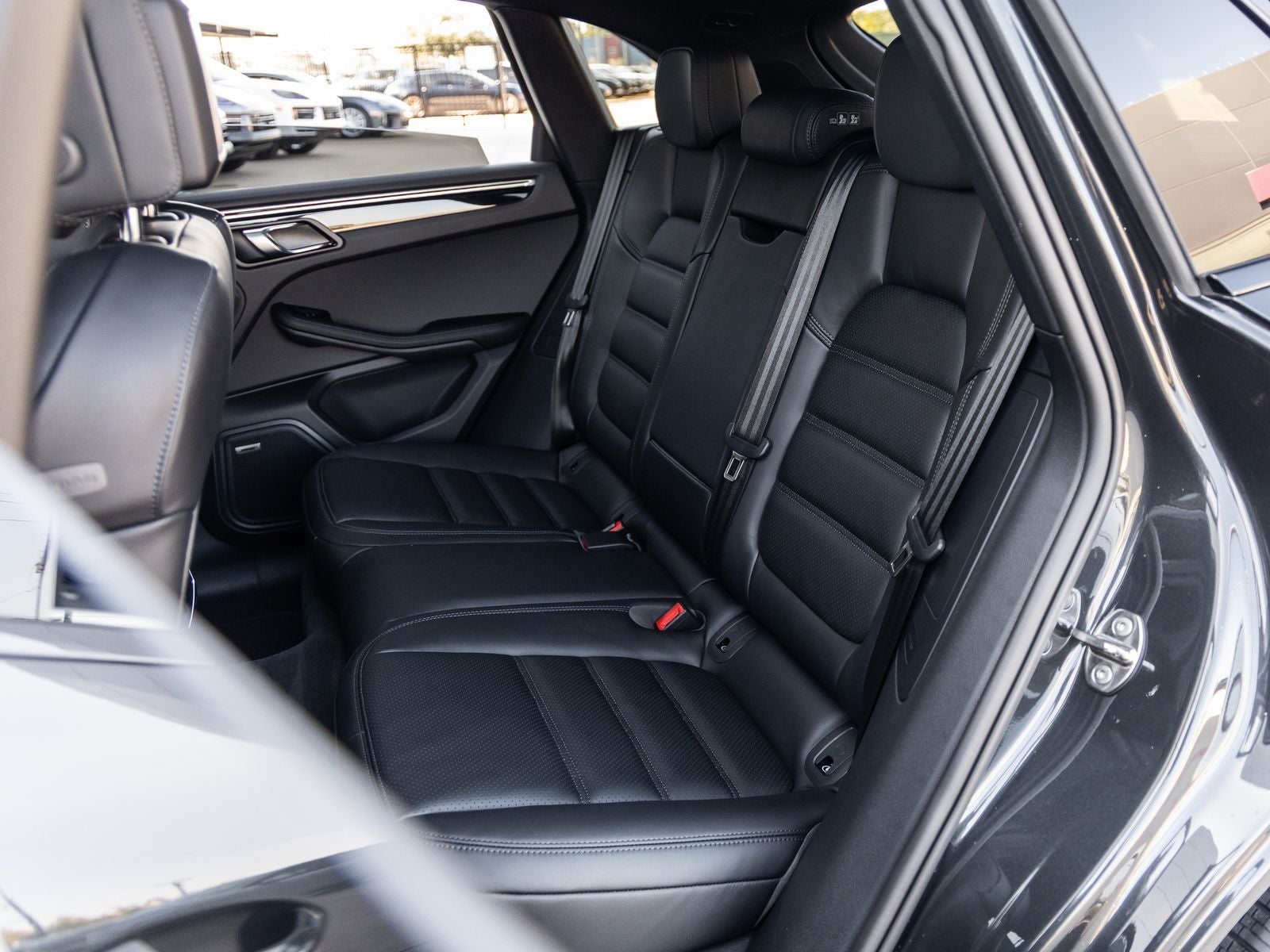 2026 Porsche Macan Macan S